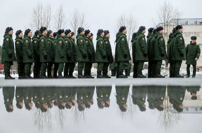 Добровольцы без дипломов: большинство российских добровольцев в зонах конфликтов не заканчивали вузы