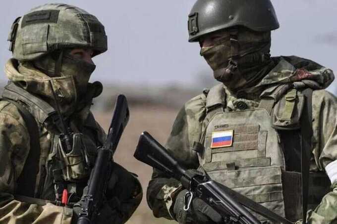 Российский военнослужащий открыл огонь по сослуживцам, в результате чего погибли четыре человека