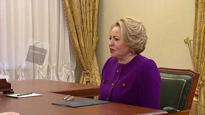 Матвиенко в жакете стоимостью 325 тысяч рублей рассказала Путину о «небывалом патриотическом подъёме»