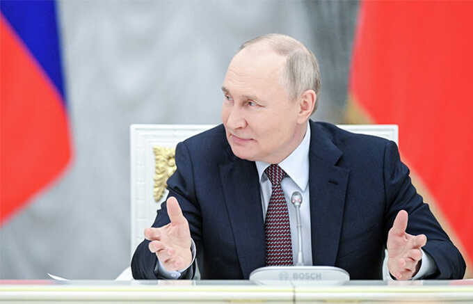Путин заявил, что Россия готова приступить к работе над меморандумом о мире с Украиной