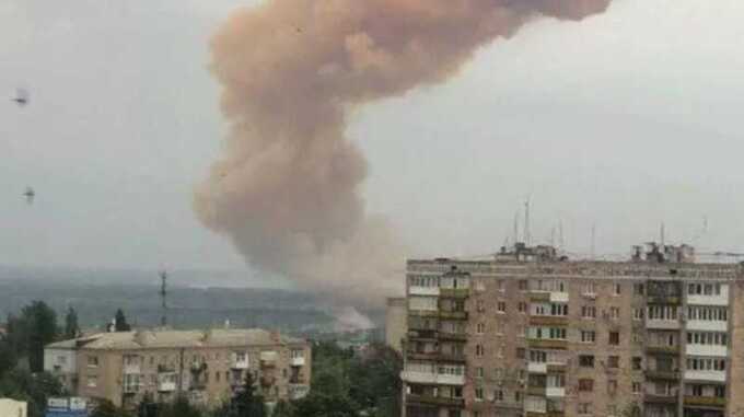 В результате взрыва на химическом заводе «Азот» в Тульской области был поврежден трубопровод и ёмкости, содержащие кислоту
