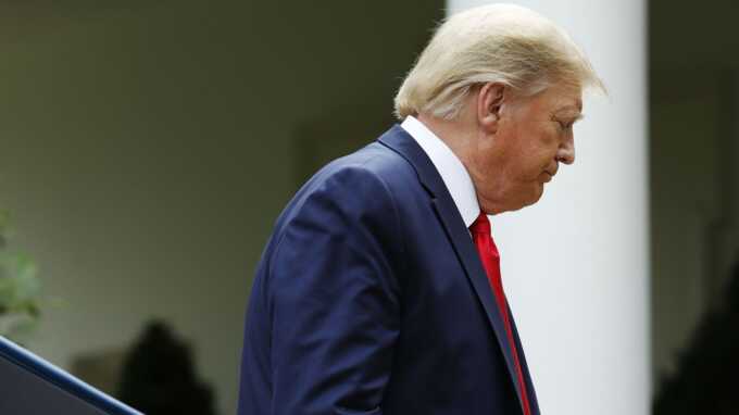 Трамп рассматривает возможность введения новых санкций против России из-за неудачи переговоров и нападения на Украину