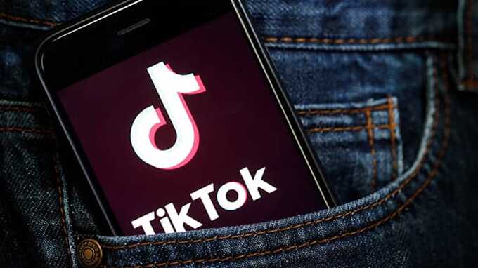 Некоторые пользователи настаивают на том, чтобы прекратить создание видео с нейробабушками в TikTok