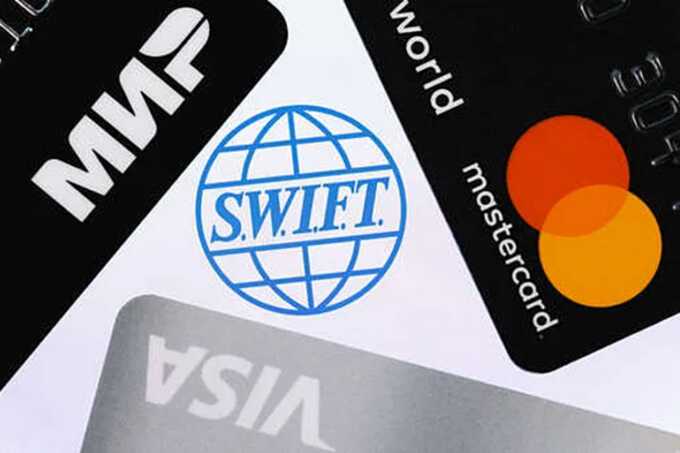 ЕС отключит 22 российских банка от SWIFT в новом пакете санкций