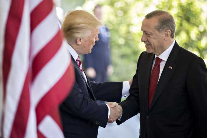 Трамп и Эрдоган пытались устроить секретные переговоры между США и Ираном в Стамбуле — сообщает Axios