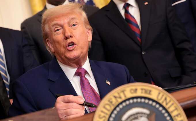 Трамп сообщил об успешных ударах по иранским ядерным объектам и предупредил о возможных новых атаках