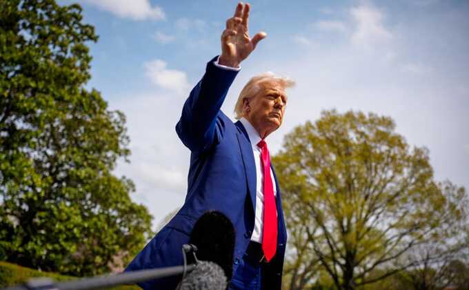 Трамп сообщает о полном уничтожении ядерных объектов Ирана