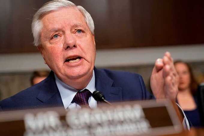 Линдси Грэм призвал Трампа остановить "иранское безумие"
