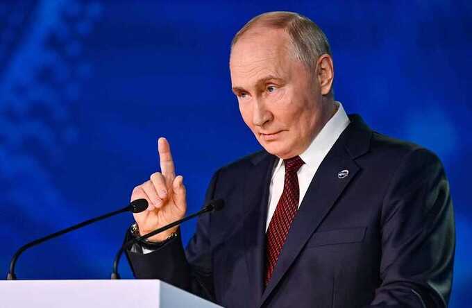 Путин подписал закон о создании государственного мессенджера