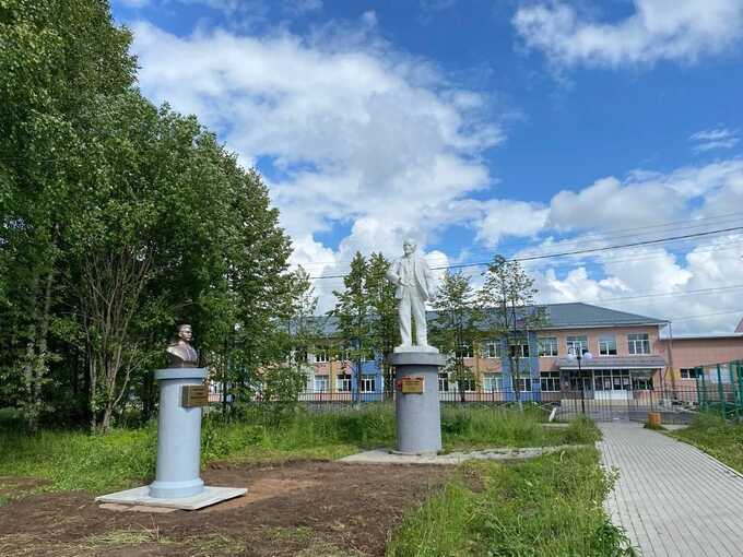 В Вологде установлен новый памятник Сталину