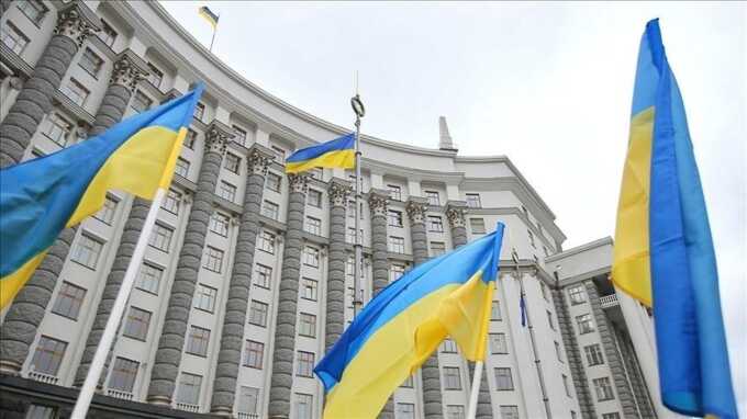 Киев вызвал дипломата США в связи с приостановкой военной помощи
