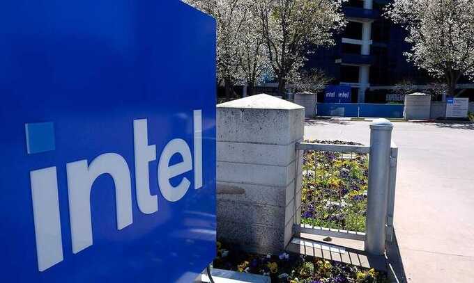Intel признала свое отставание и упущенные шансы в области искусственного интеллекта