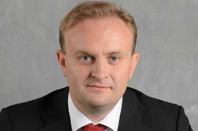 Некрасов выражает сомнение в том, что США применят строгие санкции против покупателей российской нефти