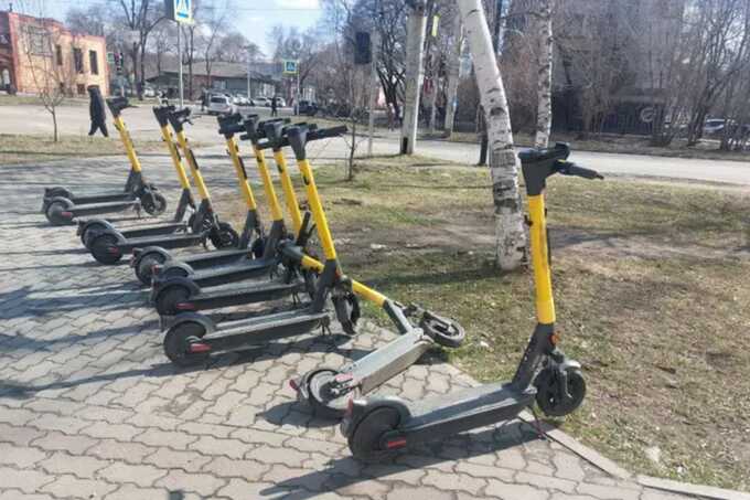 В Благовещенске запретили электросамокаты по причине недовольства местных жителей