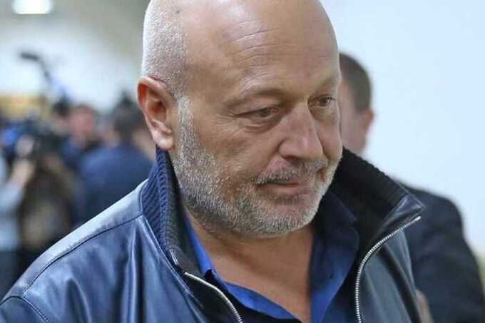 Оффшоры и махинации: каким образом Михаил Сабадаш с помощью суда восстановил утраченное предприятие