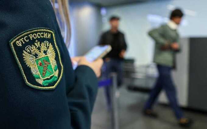 Во ФТС России продолжается профессиональная деградация и моральное разложение