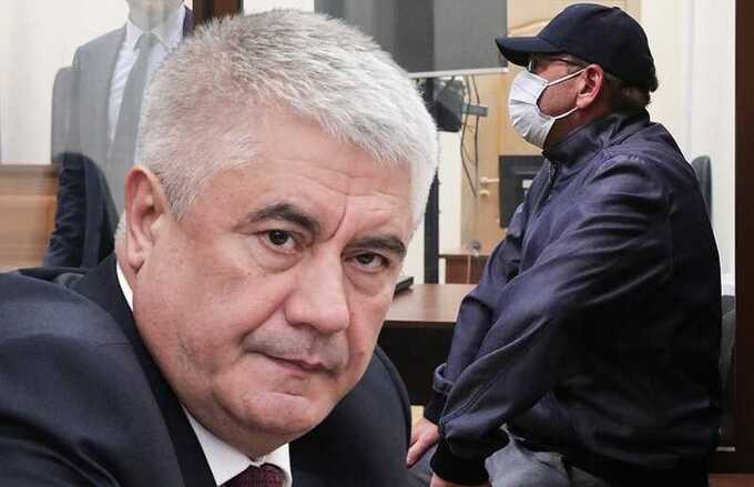 Связь Тихонова и Колокольцева осуществляла вывод откатов через учебное заведение в Лондоне