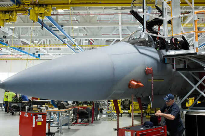 Работники Boeing обжаловали контракт, в котором был обещан рост зарплаты на 20%