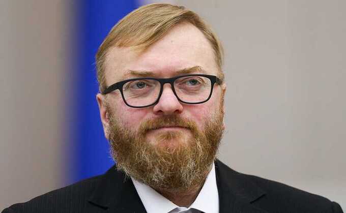 Милонов направил заявление на блогершу, утверждающую, что она зарабатывает на гибели супруга на войне