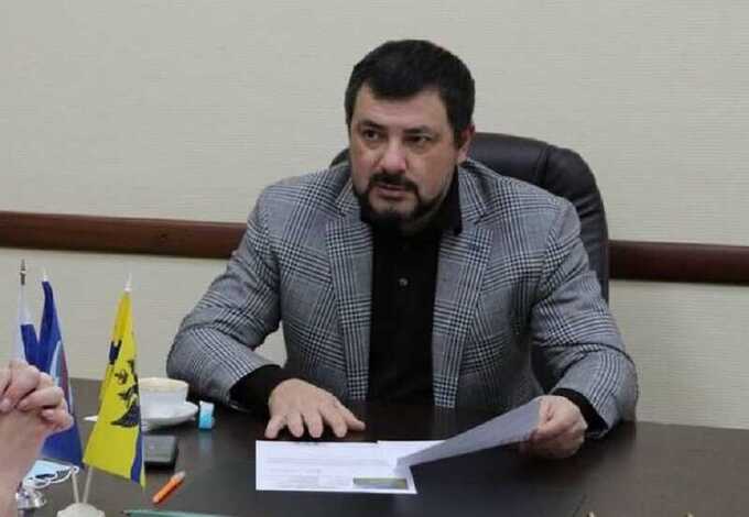 Вице-спикера Оренбурга Артёма Сафиюллина обвинили в присвоении примерно 30 миллионов рублей