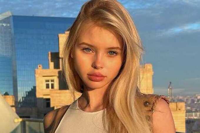 В Лондоне ограбили российскую модель, которая стала известной благодаря мему про «Бентли»