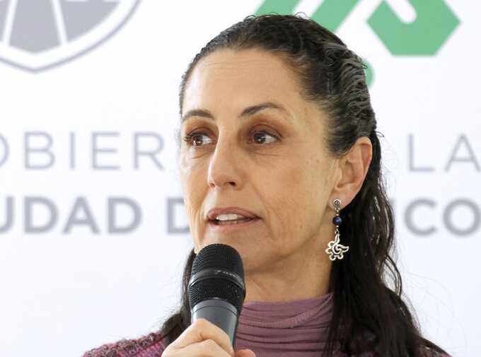 Mexico transfers 26 individuals suspected of cartel involvement to the United States, labeling it a ‘sovereign decision’