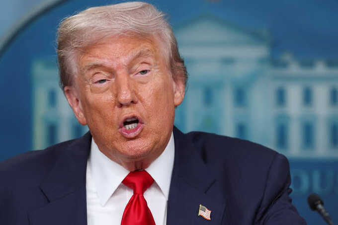 Трамп объявил о подготовке к трехсторонней встрече