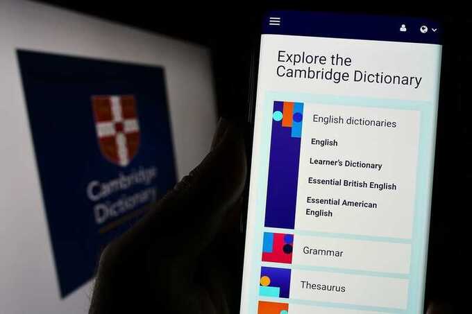 В Кембриджский словарь внесены новые термины из лексики поколения TikTok