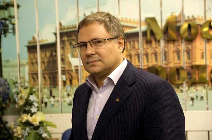 Экс-заместителю губернатора Самары Геннадию Гендину были вновь предъявлены обвинения в краже миллионов
